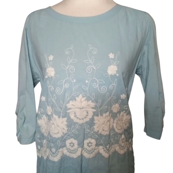 Boden Light Blue White Floral Embroidery Cotton Ruched 1/2 Sleeve Blouse Size 2 - Picture 2 of 9